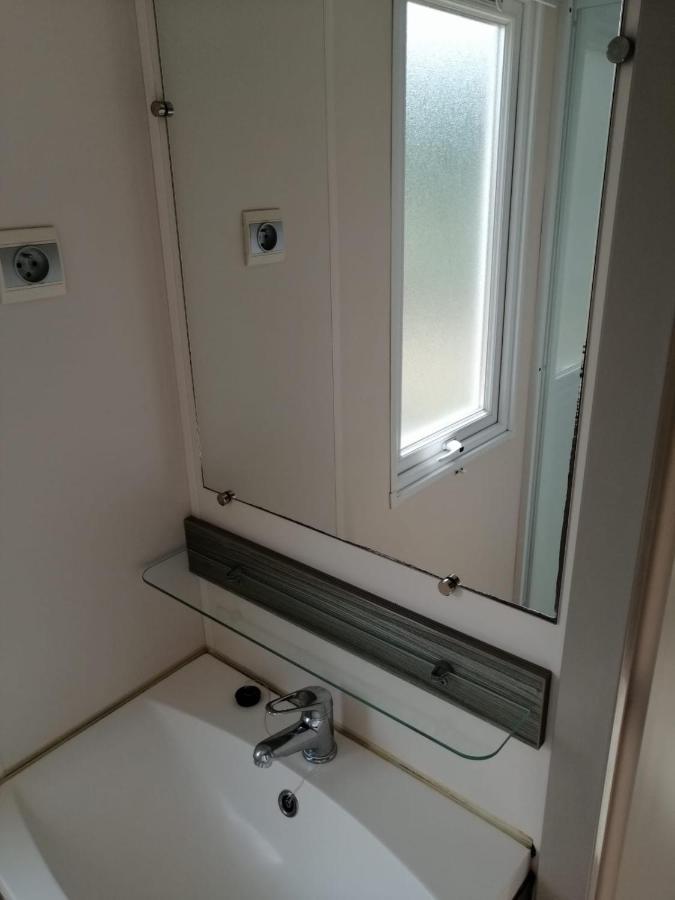 Mobil Home Climatise Camping Novella Port-la-Nouvelle Eksteriør billede
